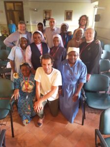 2022 settembre hicsum spazio spadoni italia convento san cerbone misericordia convention fare spazio coraggio sr 7 225x300