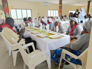 2023 25 26 novembre forum opere misericordia benin cotonou servantes lumiere christ suor rachelle spazio spadoni 3 300x225