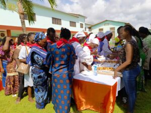 2023 25 26 novembre forum opere misericordia benin cotonou servantes lumiere christ suor rachelle spazio spadoni 6 300x225