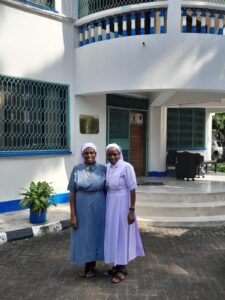 2023 agosto 11 hicsum 27 kenya spazio spadoni suor joan rientro comunita sisters of st joseph 4 225x300