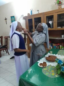 2023 agosto hicsum 27 kenya spazio spadoni suor joan rientro comunita sisters of st joseph 7 225x300