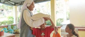 2023 agosto hicsum 33 timor leste spazio spadoni italia misericordia borgo mozzano sr ansila suore figlie san francesco opera misericordia dare mangiare affamati consegna stato riso orf 6 300x131