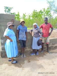2023 dicembre 10 hicsum 38 tanzania castiglione lago misericordia spazio spadoni sr leah benedectine sisters costruzione pollaio 6 225x300
