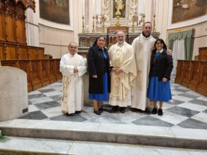 2023 febbraio 7 hicsum 20 rosolini misericordia spazio spadoni sr angelica perla rinnovo voti chiesa madre 300x225
