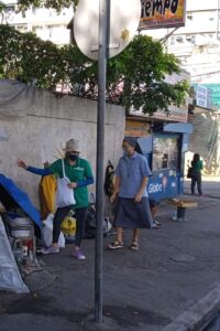 2023 gennaio 20 hicsum 37 las pinas spazio spadoni sr andrea suore san francesco sales apostolato strada manila 4 200x300