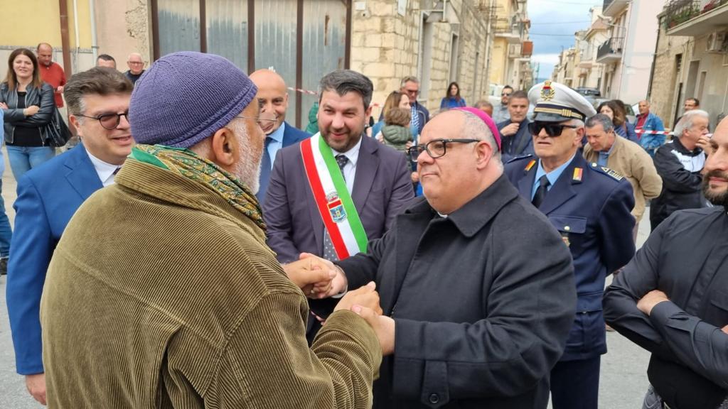 2023 hicsum 20 rosolini misericordia spazio spadoni sr angelica perla luigi spadoni vescovo rumeo sindaco