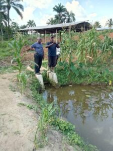2023 maggio suor elisabeth progetto hic sum congo piscicoltura impresa sociale spazio spadoni 3 225x300