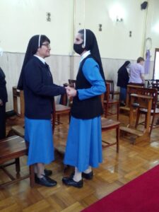 2023 marzo 27 hicsum 20 rosolini misericordia messico spazio spadoni sr angelica perla benvenuto suore rientro casa 8 225x300