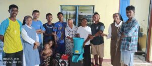 2023 novembre 14 hicsum 33 timor leste spazio spadoni italia misericordia borgo mozzano sr ansila suore figlie san francesco volontari arrivo macchina per produrre mangime 3 300x131