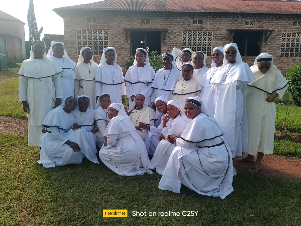 2023 settembre 12 hicsum 18 19 rdc isiro lucca spazio spadoni misericordia borgo mozzano sr marguerite angele marie dominicaines missionnaires familles 5 300x125
