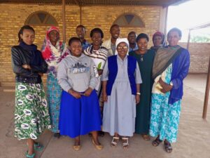 2023 settembre hicsum 36 rwanda misericordia uzzano spazio spadoni suor luminatha suore dimora carita volontari 300x225