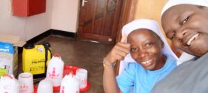 2024 marzo 11 hicsum 38 tanzania castiglione lago misericordia spazio spadoni sr leah benedectine sisters pulcini 6 300x135