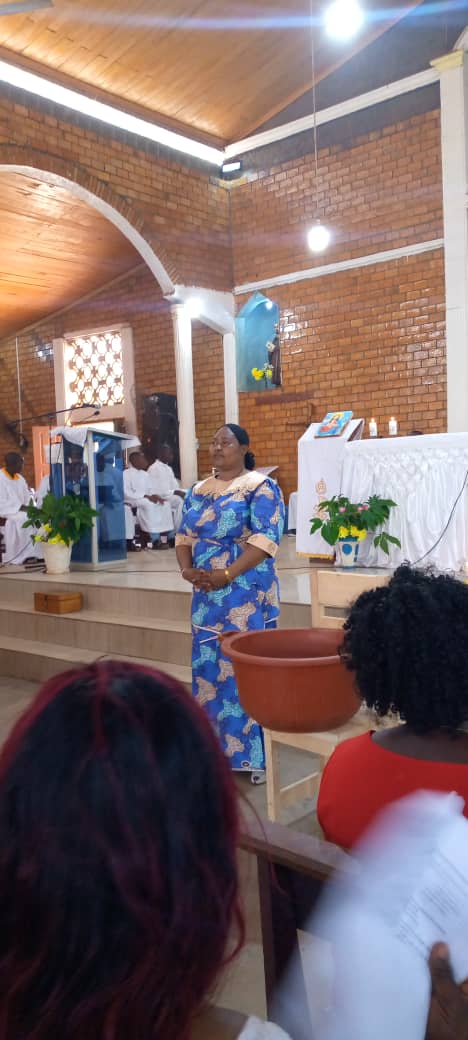 2024 octobre 25 ans profession religieuse sœur myriam centrafrique filles de marie missionnaires spazio + spadoni 3