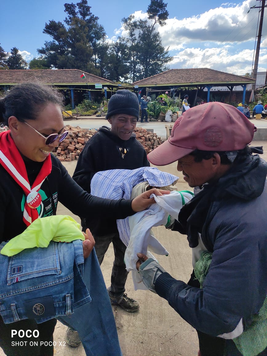 2025 luglio opere misericordia volontari madagascar progetto hic sum spazio spadoni suore sacro cuor ragusa suor esther 4