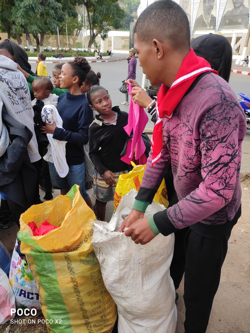 2025 luglio opere misericordia volontari madagascar progetto hic sum spazio spadoni suore sacro cuor ragusa suor esther 58
