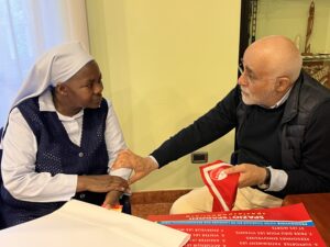2025 maggio assemblea uisg roma spazio spadoni opere misericordia superiore generali suore 34 300x225