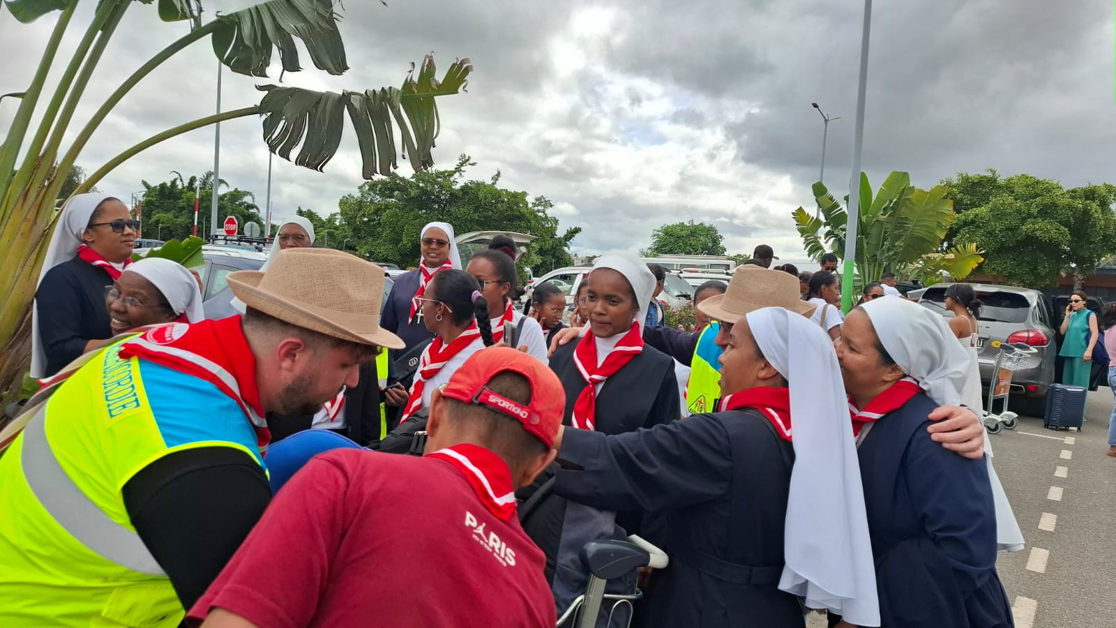 2025 marzo 14 15 volontari misericordia adrano madagascar suor esther yolande progetto hic sum spazio spadoni 4