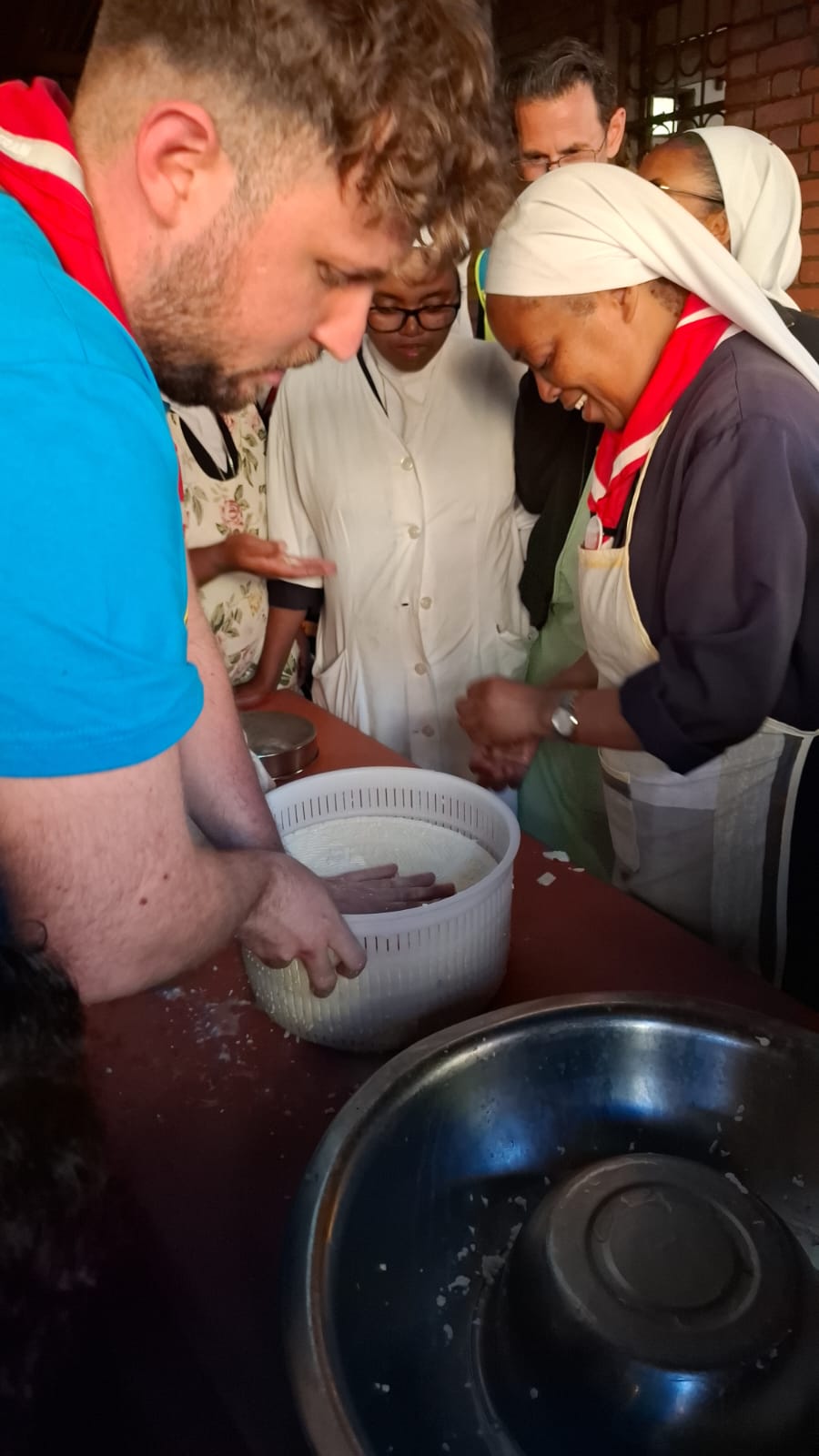 2025 marzo 19 volontari misericordia adrano madagascar suor esther yolande progetto hic sum spazio spadoni 18