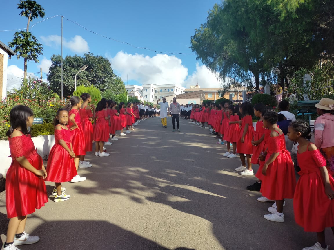 2025 marzo 20 volontari misericordia adrano madagascar suor esther yolande progetto hic sum spazio spadoni 4