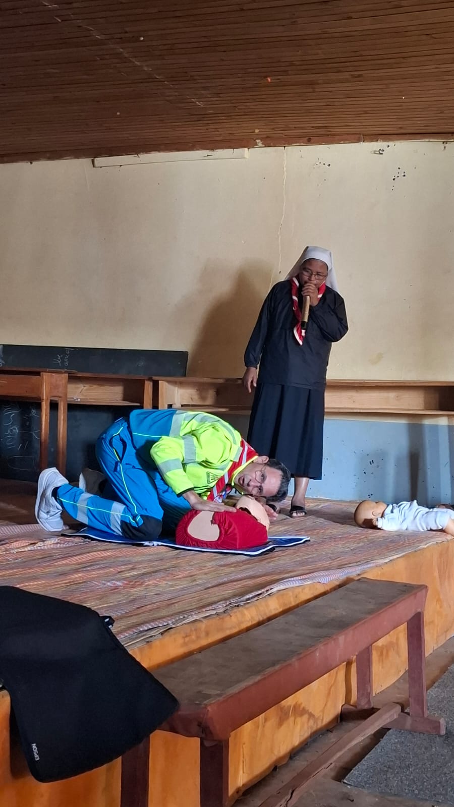 2025 marzo 24 31 volontari misericordia adrano madagascar suor esther yolande progetto hic sum spazio spadoni 5