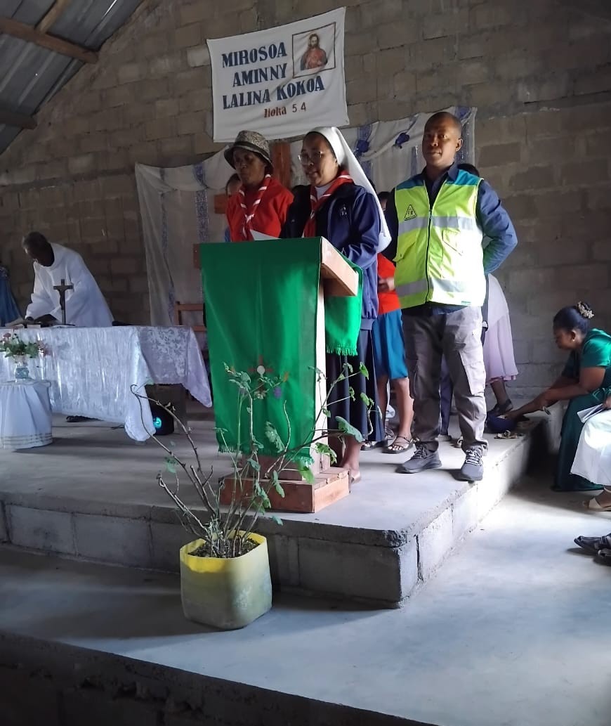 2025 novembre 2 suore sacr cuore ragusa madagascar primo soccorso scuola progetto hic sum spazio spadoni 6