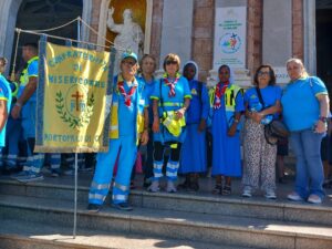 2025 settembre 22 procesione misericordia portopalo italia suor marie louise progetto hic sum spazio spadoni 2 300x225