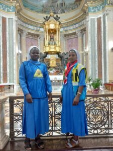 2025 settembre 22 procesione misericordia portopalo italia suor marie louise progetto hic sum spazio spadoni 5 225x300