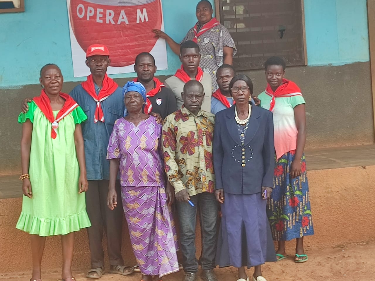 2026 avril 1 plaque foulard habitants spazio + spadoni sœur myriam centrafrique bouca œuvres de miséricorde operam 5