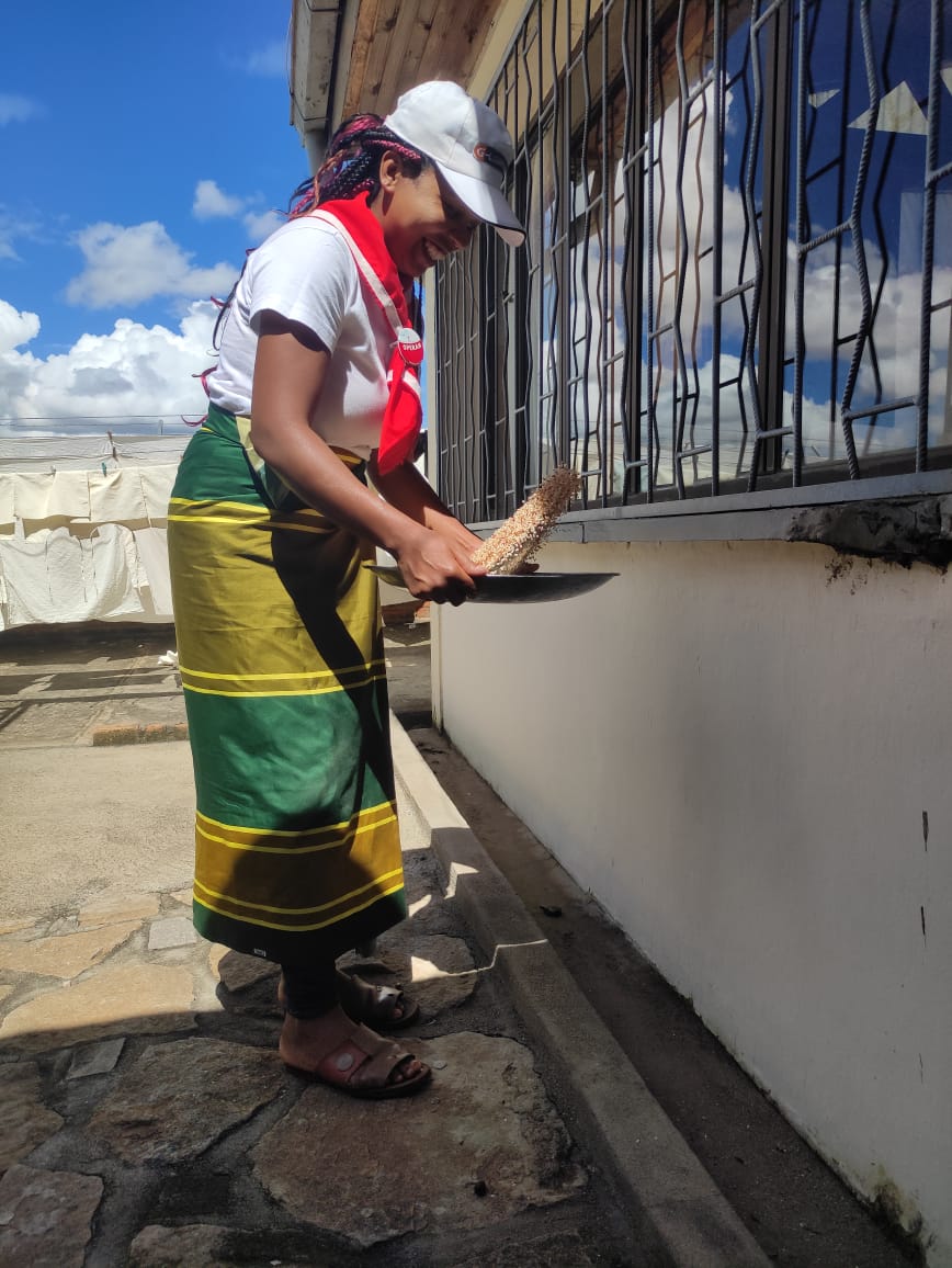 2026 gennaio 18 volontari madagascar opere misericordia foulard operam spazio spadoni adrano hic sum suor esther 13