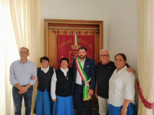 hicsum 20 rosolini misericordia spazio spadoni sr angelica perla sindaco 300x225
