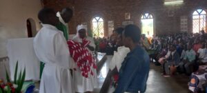 novembre 2024 volontari foulard rwanda suor luminatha opere misericordia spazio spadoni 1 300x135