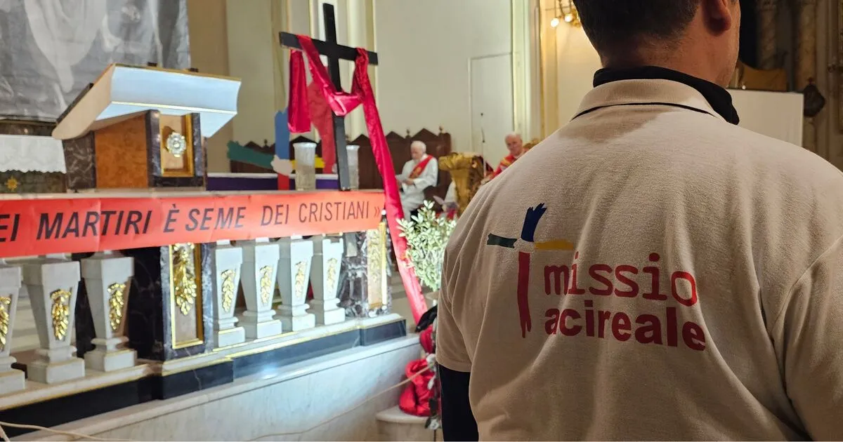 Missio acireale n momento di una celebrazione per l'Ottobre Missionario animata da Missio Acireale, incentrata sulla testimonianza e sul sacrificio dei martiri